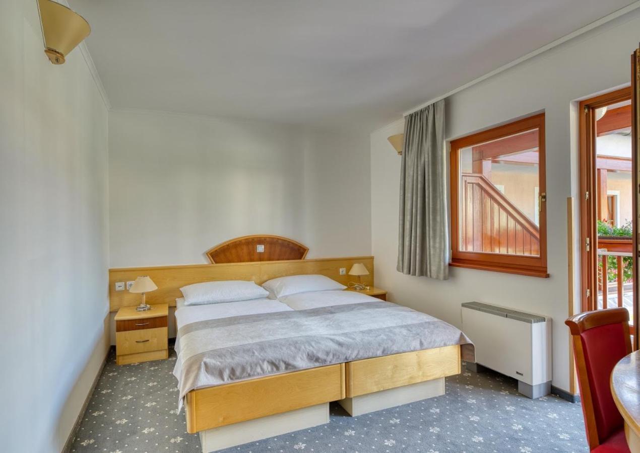 Garni Hotel Zvon Zrece Ngoại thất bức ảnh