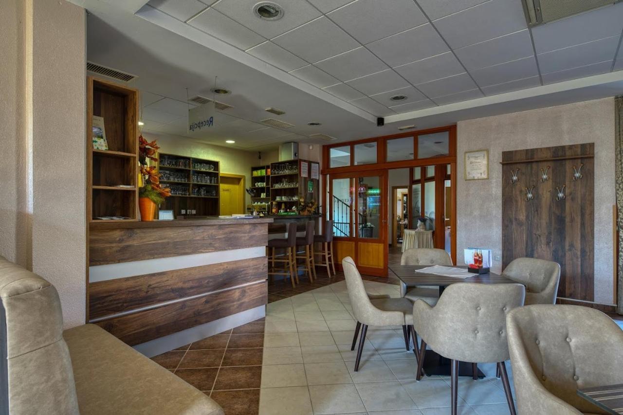 Garni Hotel Zvon Zrece Ngoại thất bức ảnh