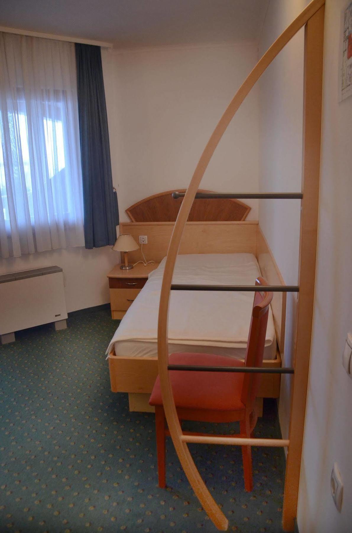 Garni Hotel Zvon Zrece Ngoại thất bức ảnh